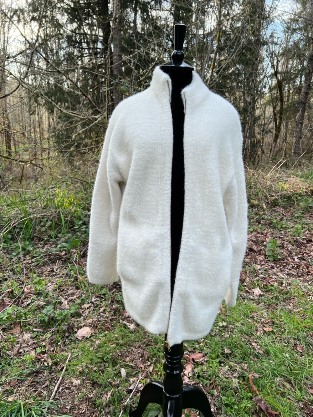 Point Sur ivory fuzzy zip long cardigan S
